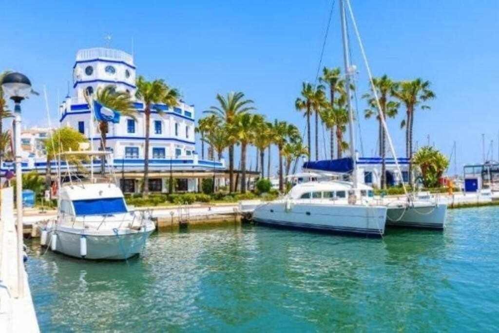 אסטפונה XV Apartamentos Morales & Arnal מראה חיצוני תמונה